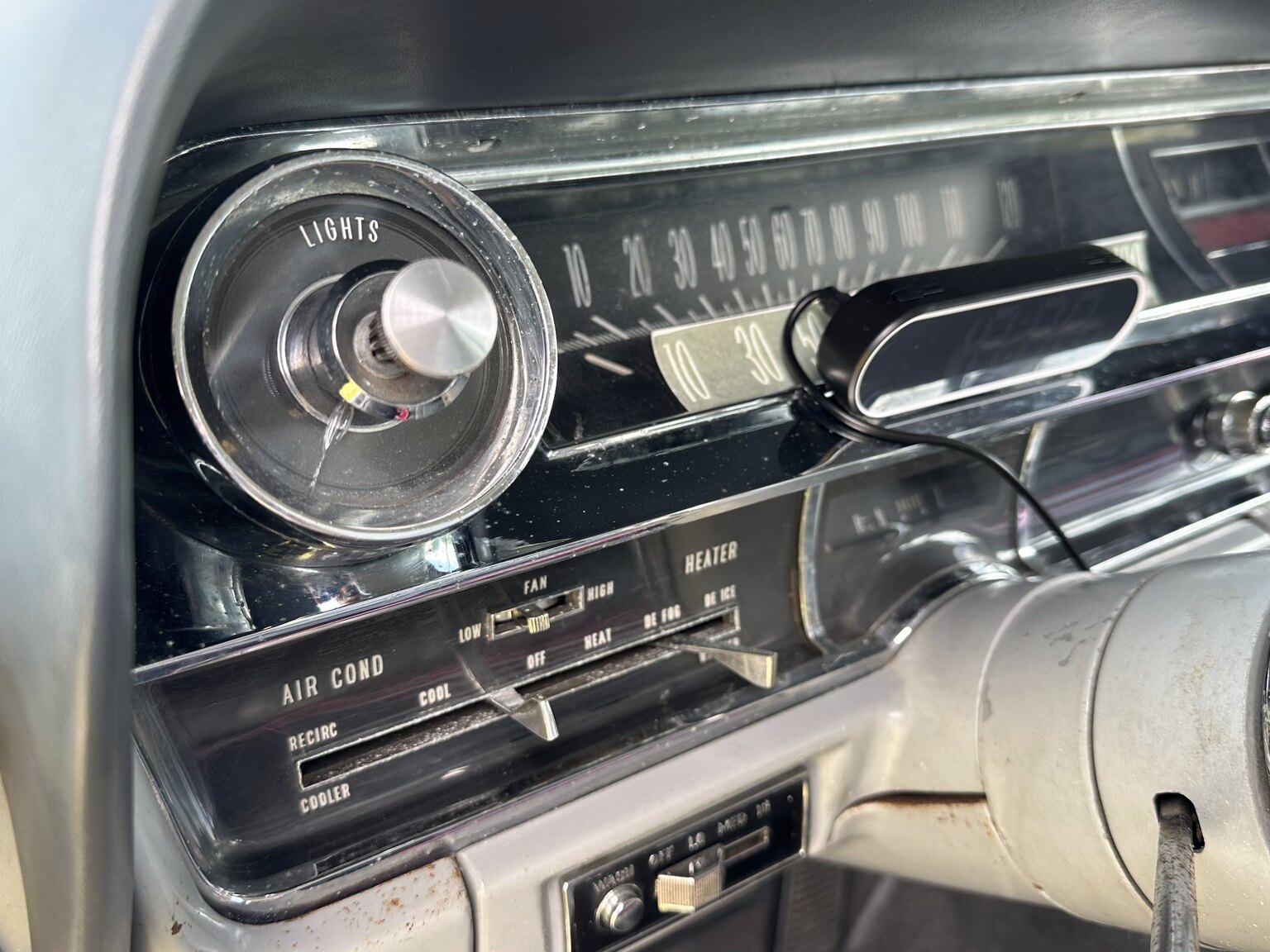 Innenraumfoto von 1964 Cadillac Fleetwood Seventy-Five Limousine (8)