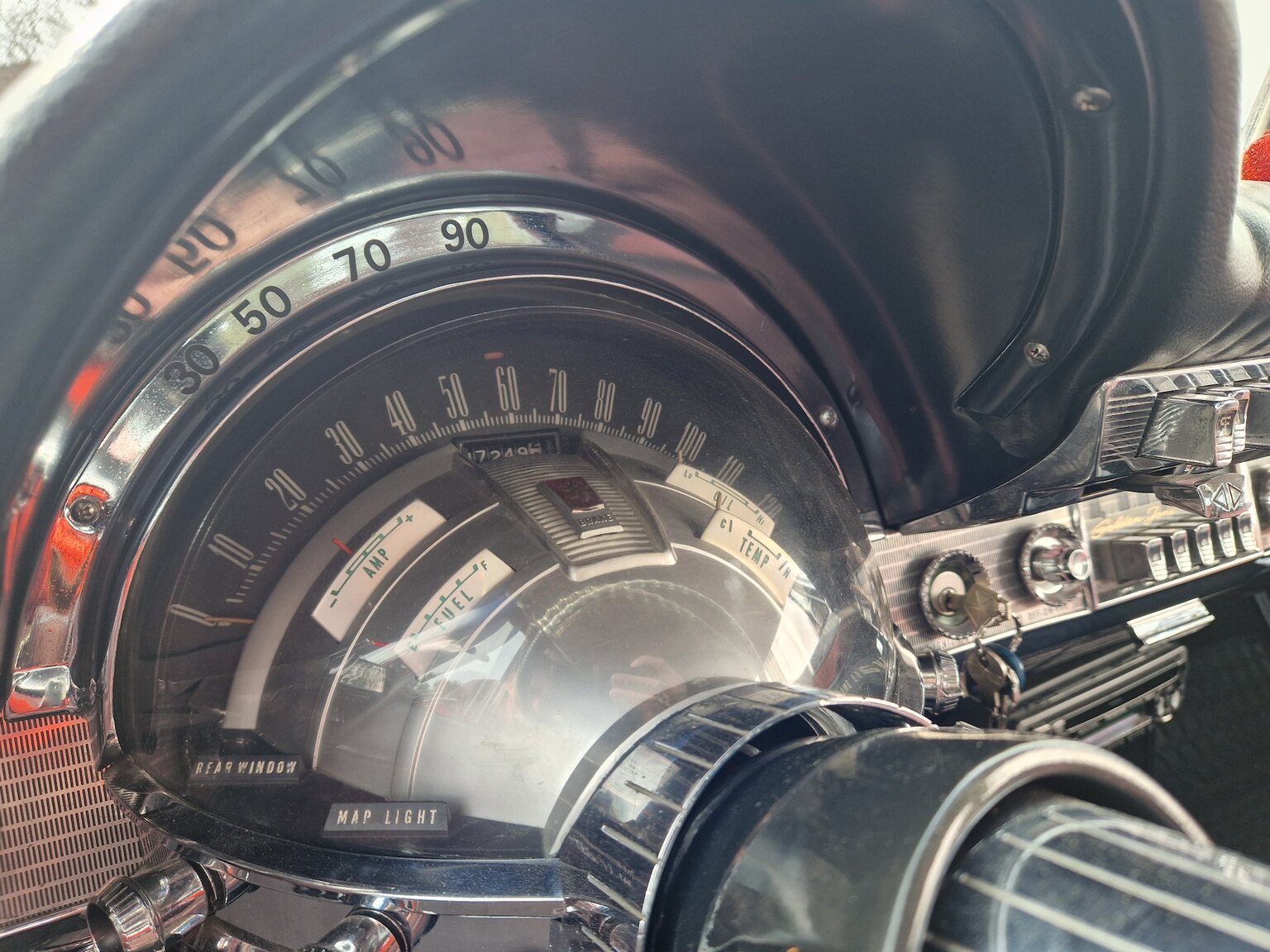 Innenraumfoto von 1961 Chrysler New Yorker Sedan (60)