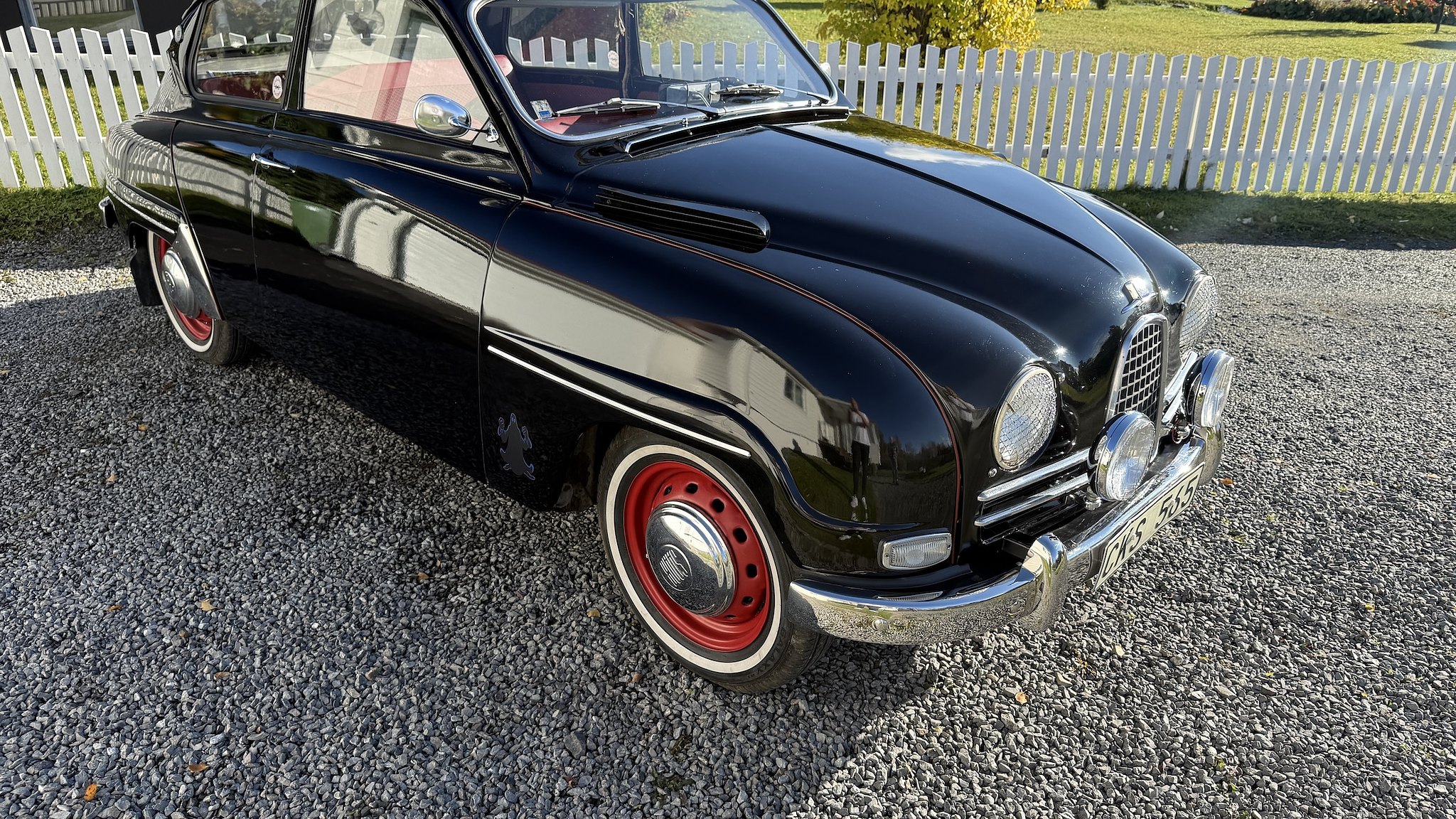Exterior image of 1960 Saab 96 (5)