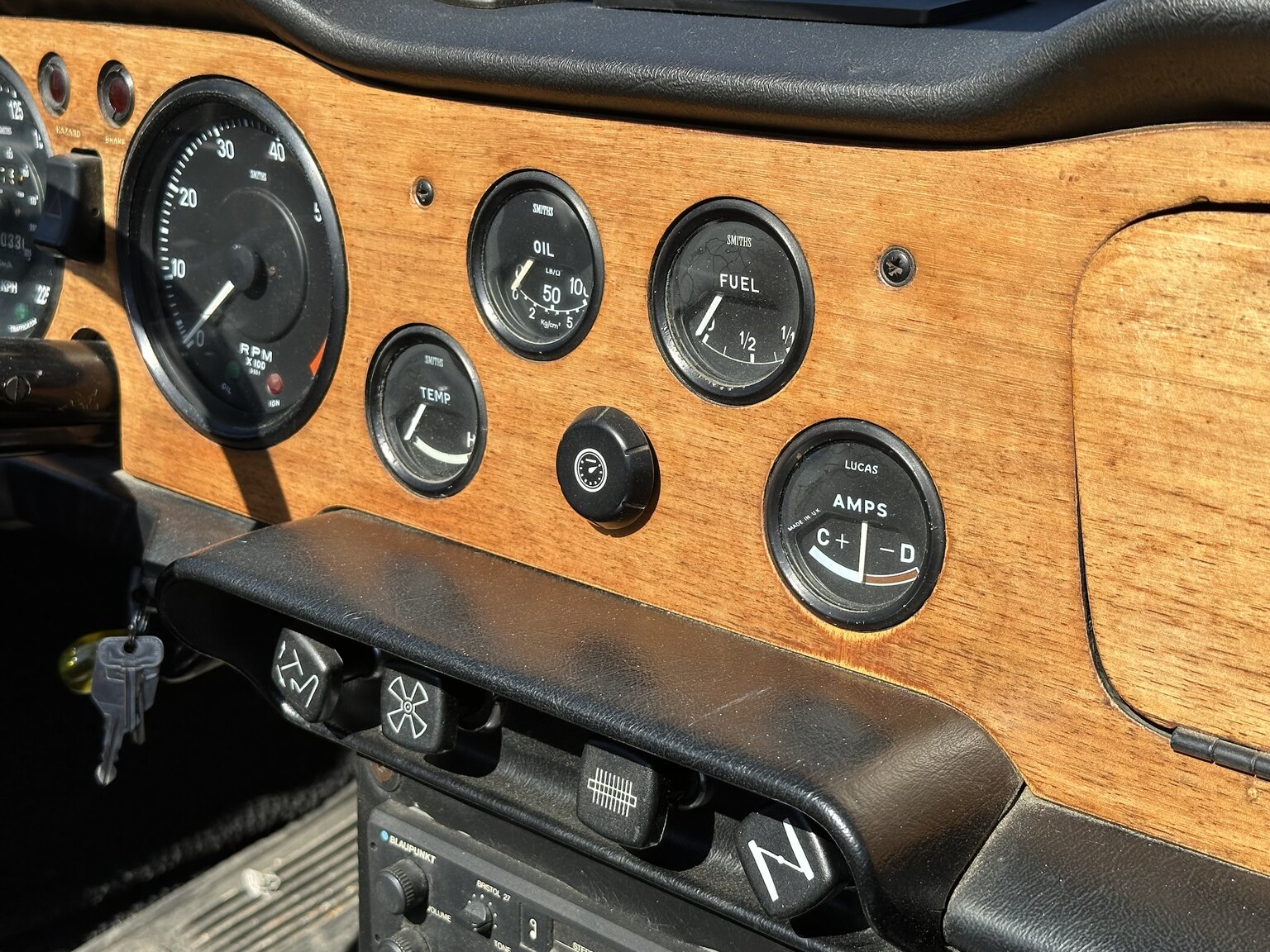 Interiörbild 1971 Triumph TR6