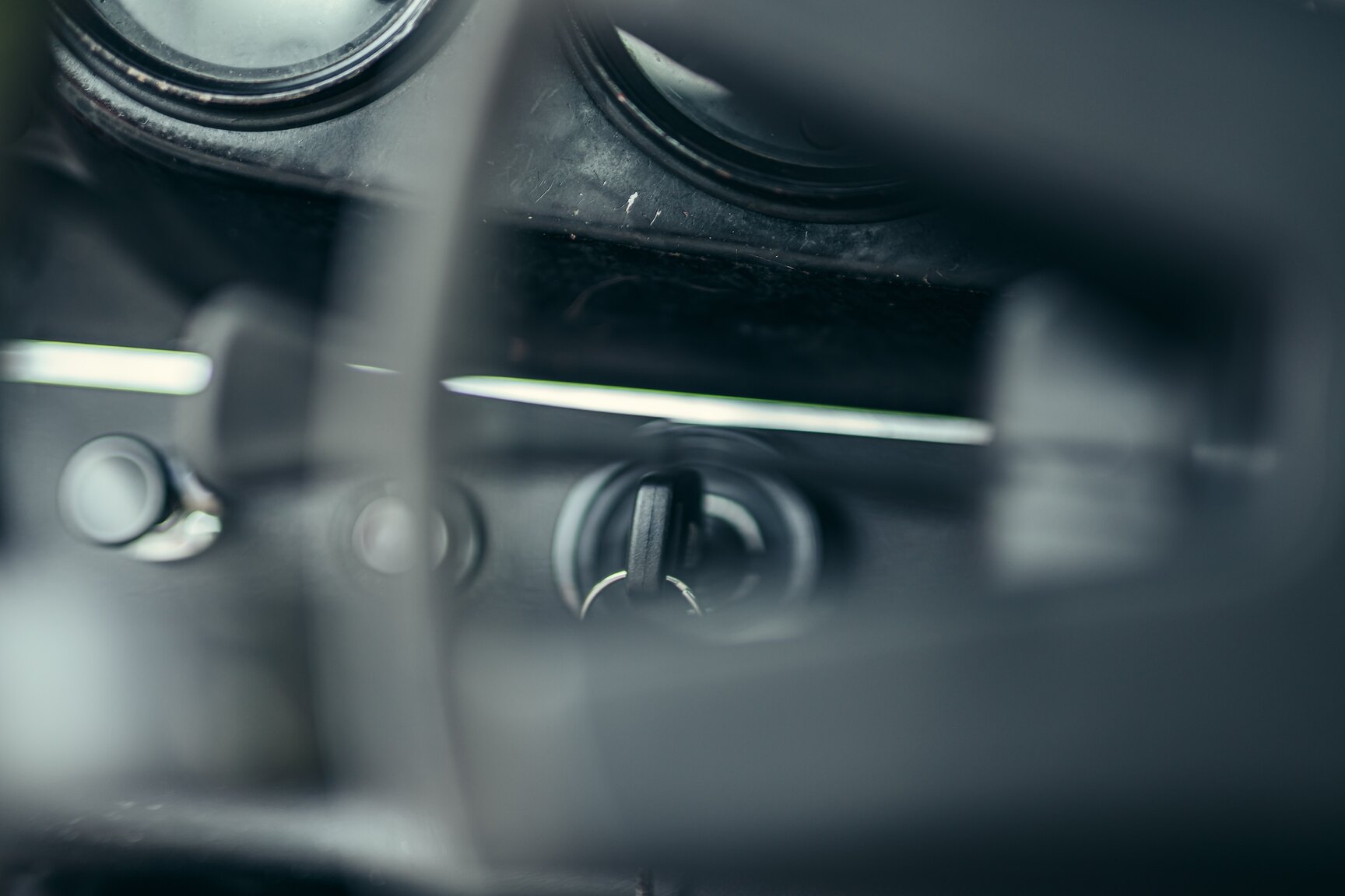 Interior image of 1972 Porsche 911E