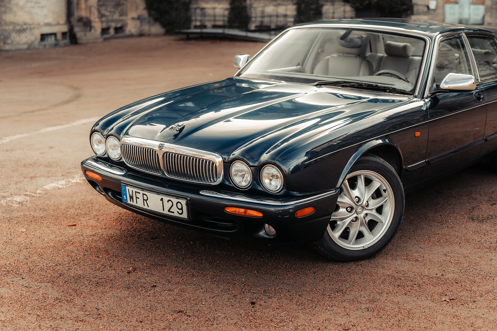 Exterior image of 2001 Jaguar  Xj 4,0 Sovereign (35)