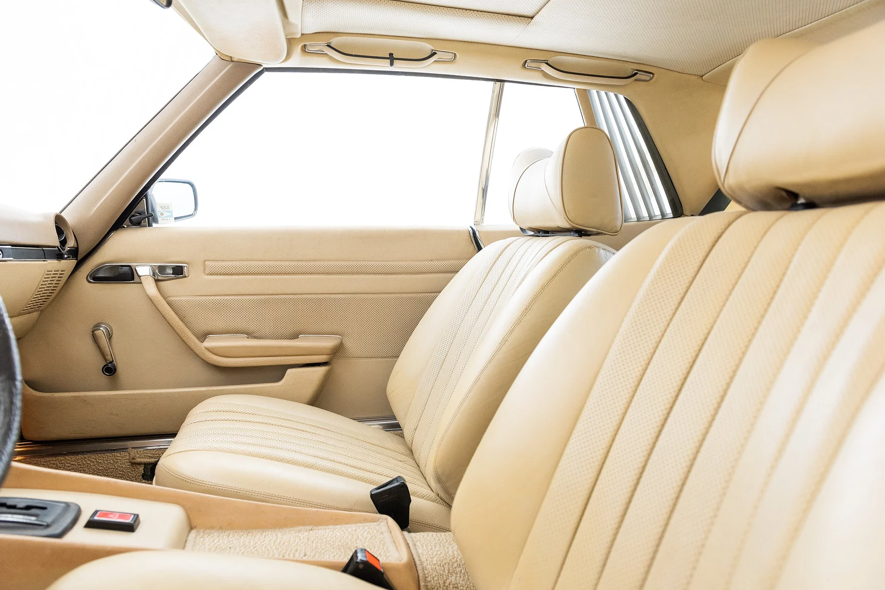 Innenraumfoto von 1975 Mercedes Benz 450 SLC (2)