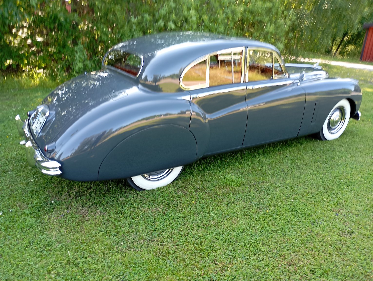 Exterior image of 1954 Jaguar Mark VII