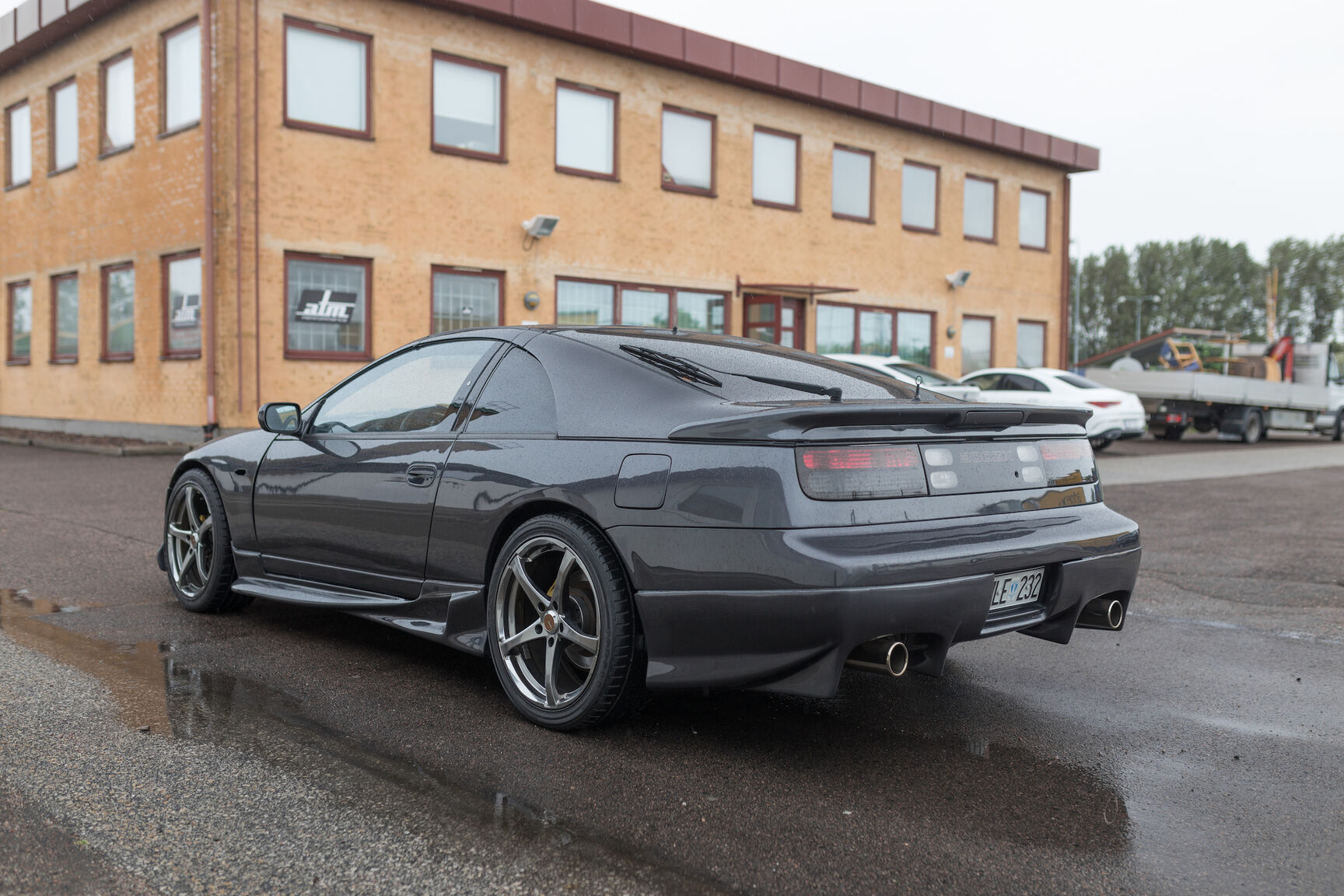 Exterior image of 1991 NISSAN 300 ZX