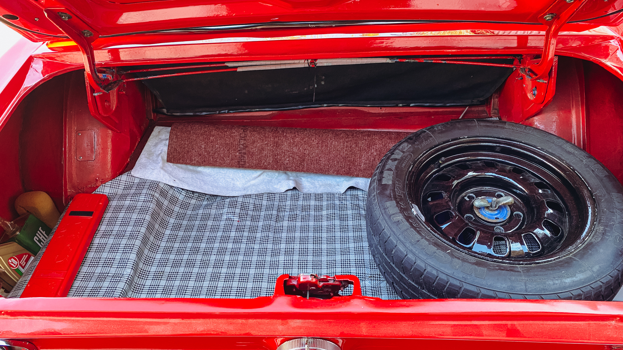 Innenraumfoto von 1968 Ford Mustang 302ci Cabriolet (38)