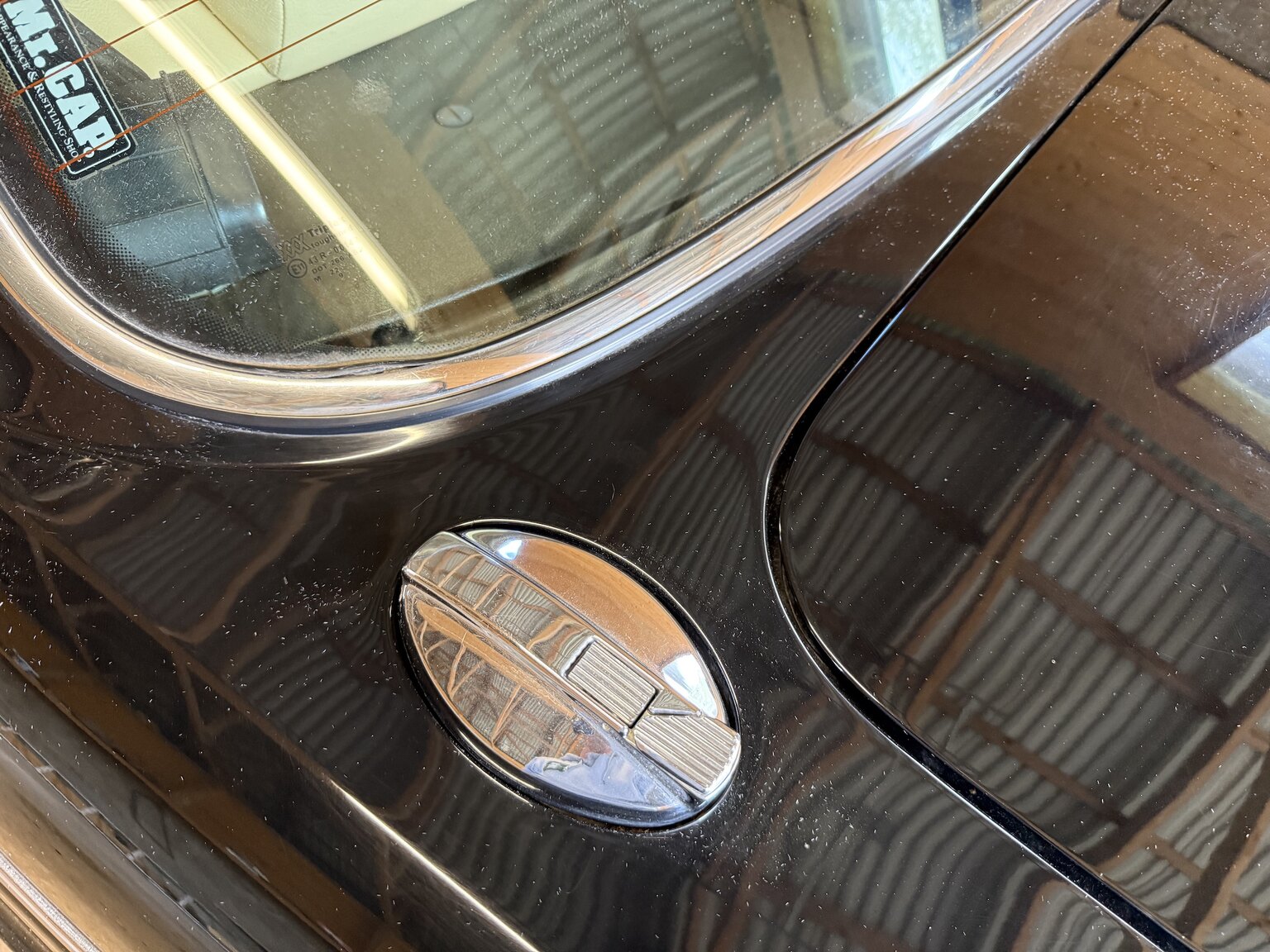 Exterior image of 1990 Jaguar Daimler Double six