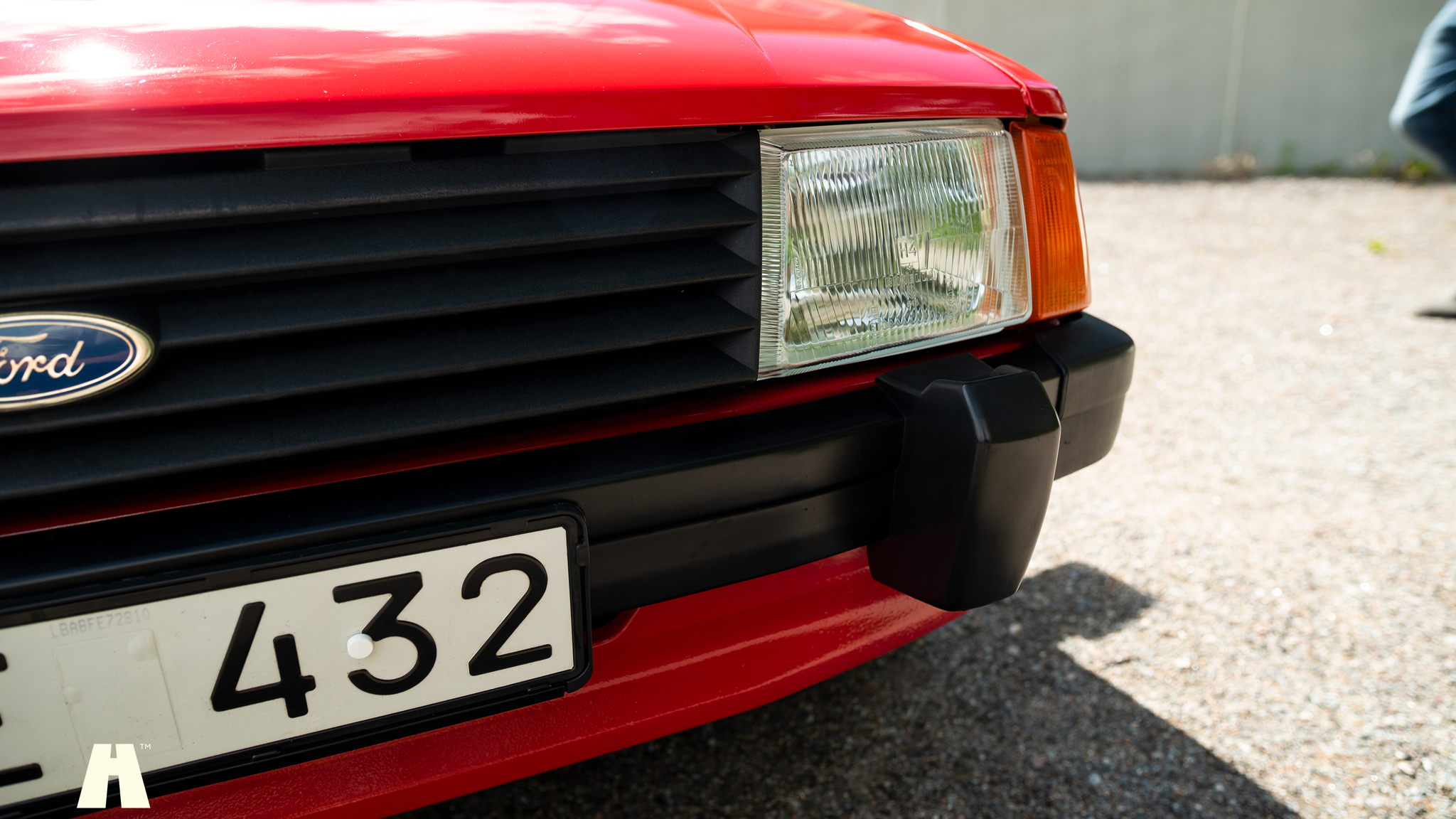 Exteriörbild på 1986 Ford Escort 1.6 Hatchback 3-door  (25)