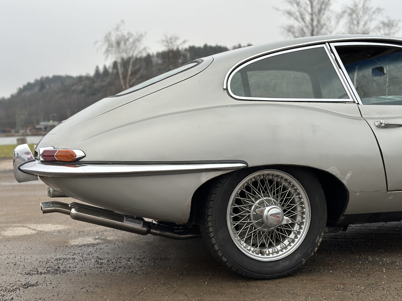 Exterior image of 1962 Jaguar E-Type 3.8 Series I