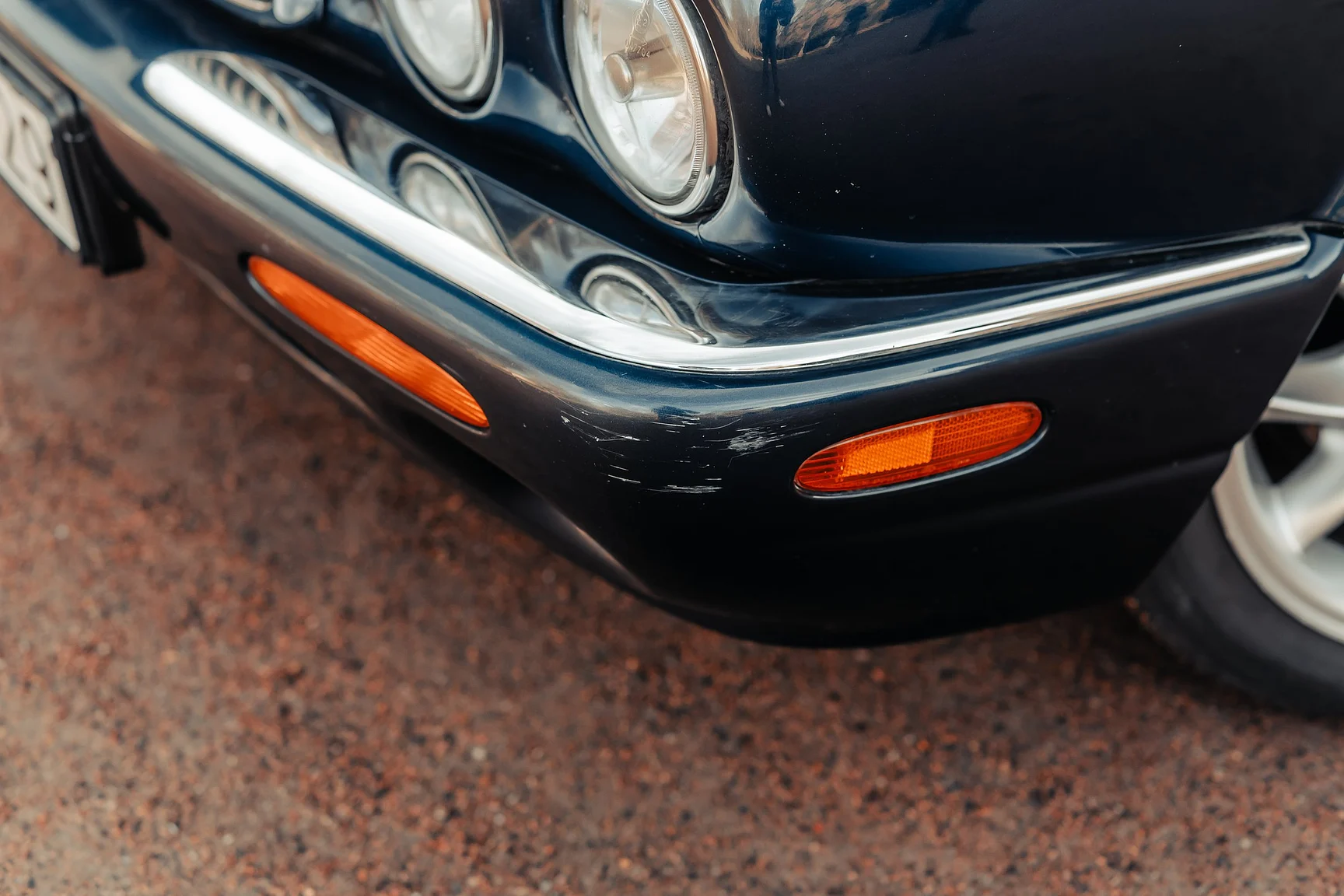 Exterior image of 2001 Jaguar  Xj 4,0 Sovereign (40)