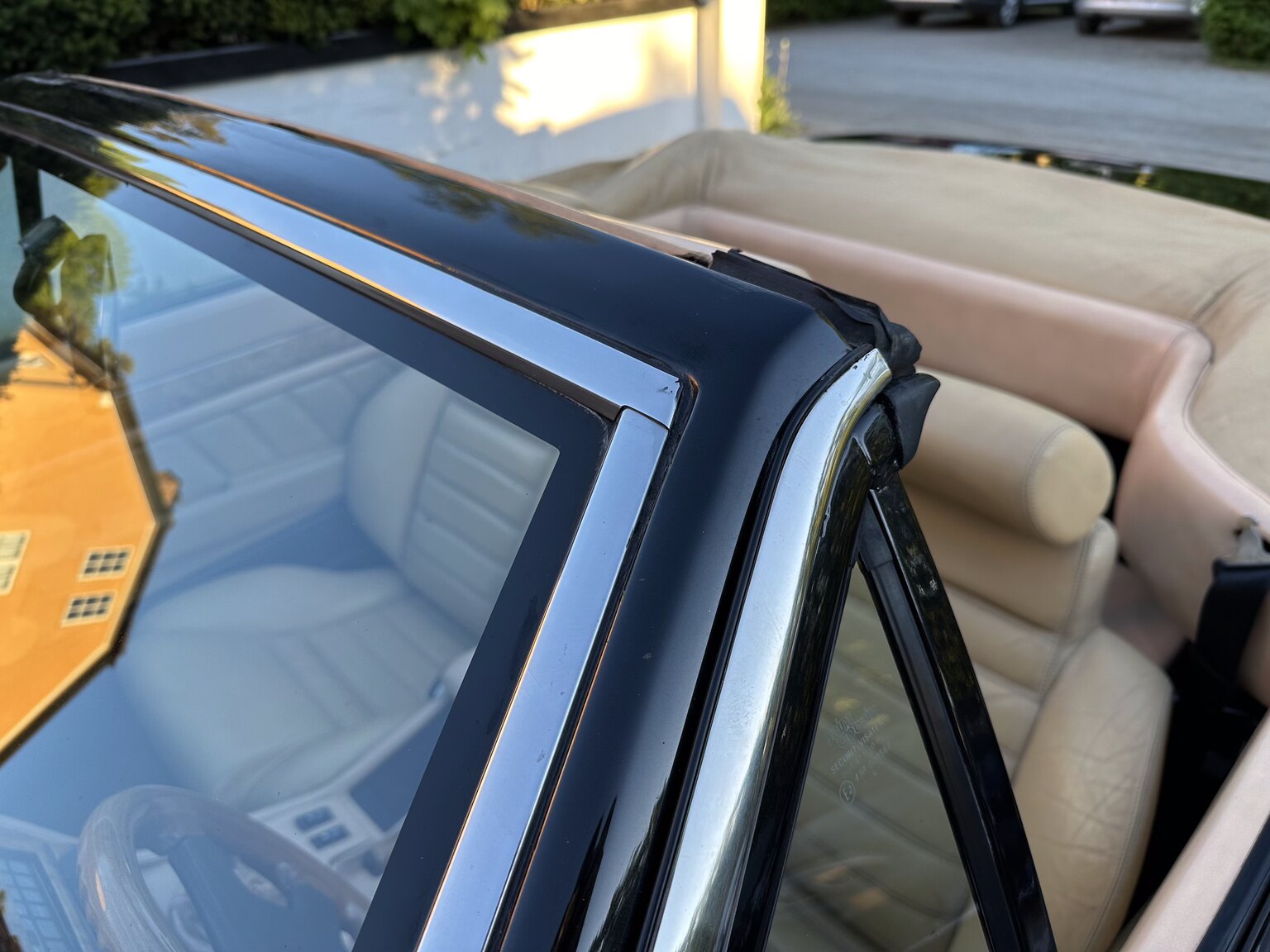 Exteriörbild på 1987 Maserati Biturbo Spyder