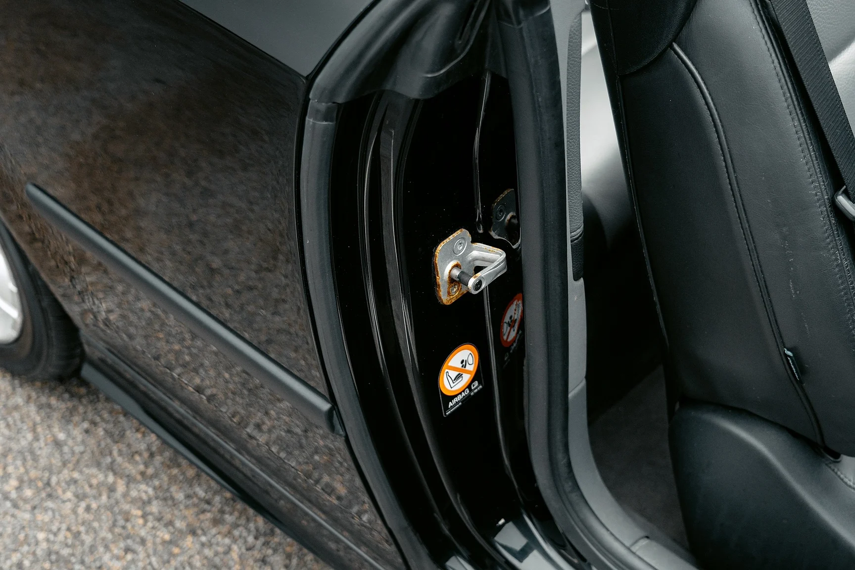 Interior image of 2004 SAAB 9-3 Aero 2.0T Cabriolet (34)