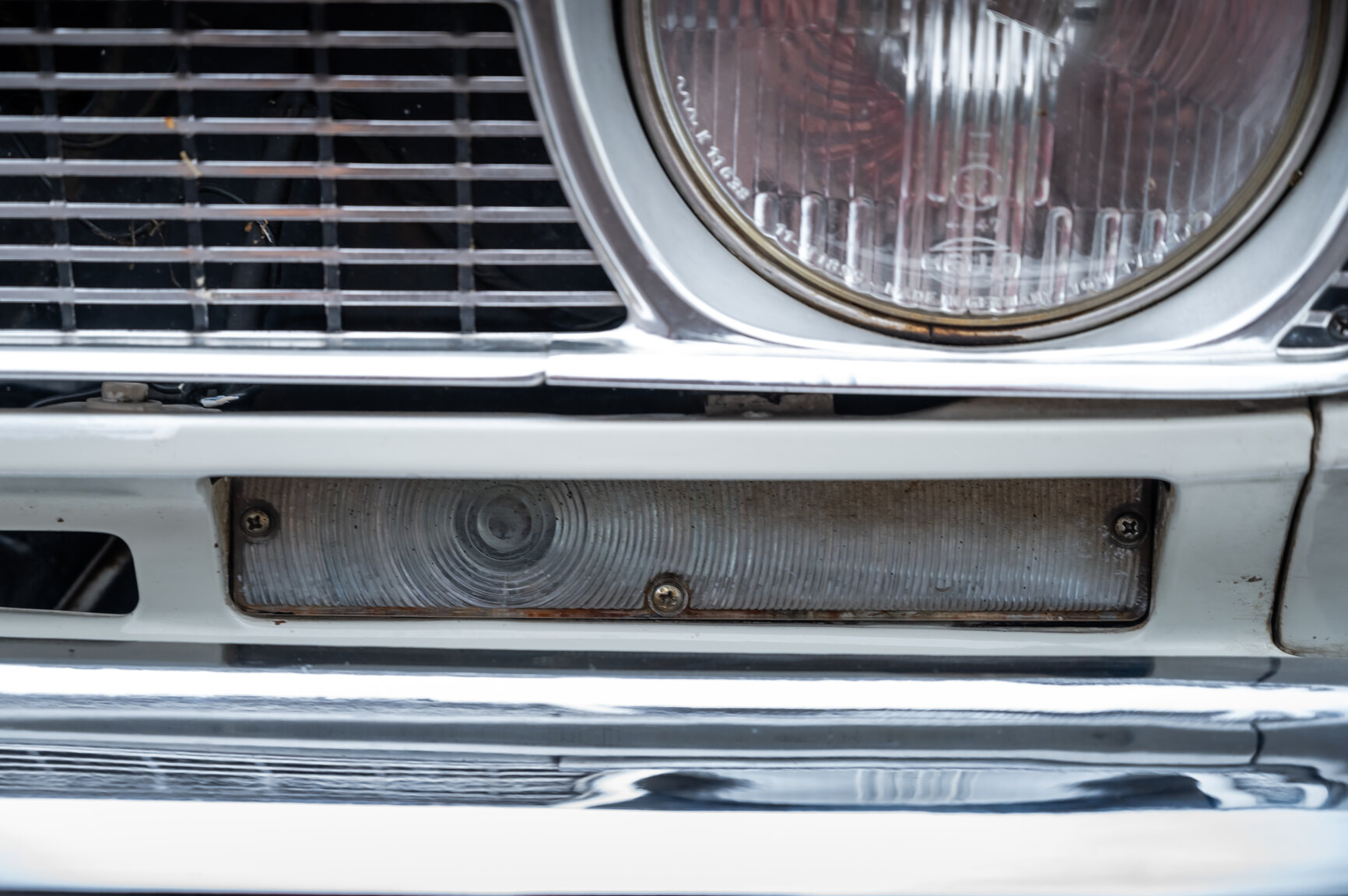 Exteriörbild på 1967 Plymouth Valiant V 100 Sedan