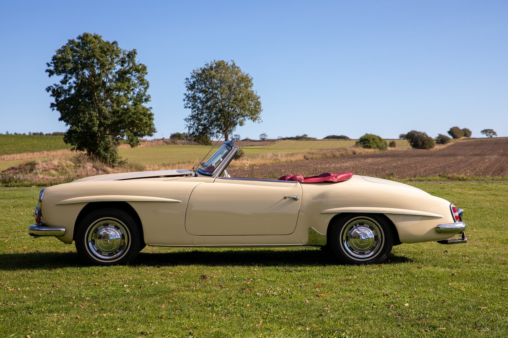Exteriörbild på 1958 Mercedes-Benz 190SL