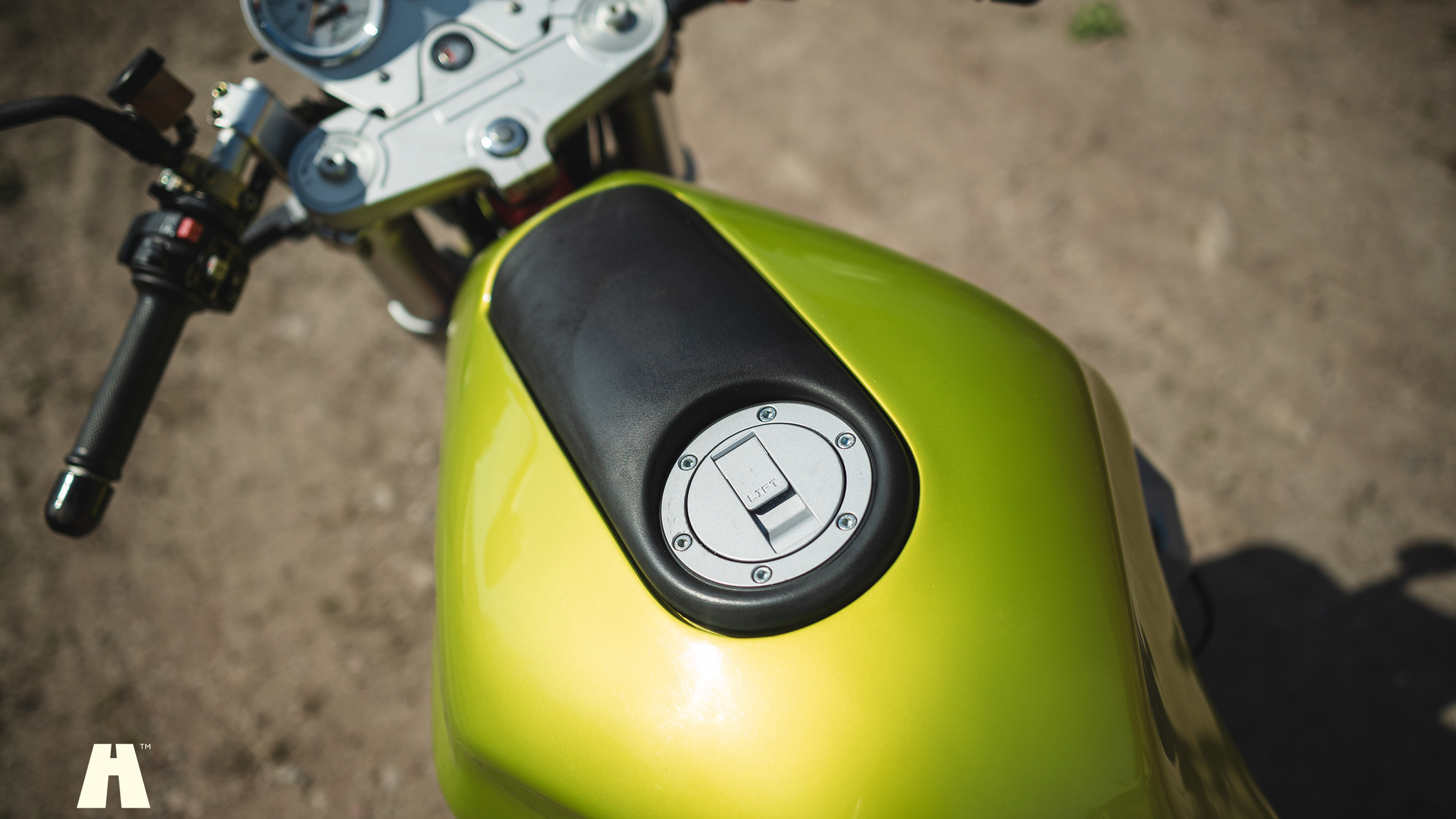 Exteriörbild på 2002 Moto Guzzi V11 Sport (41)