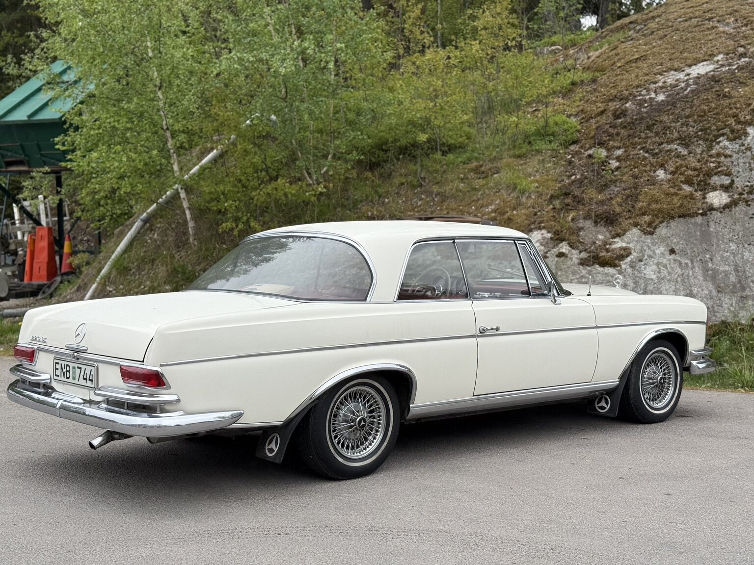 Exteriörbild på 1963 Mercedes-Benz 220 SE