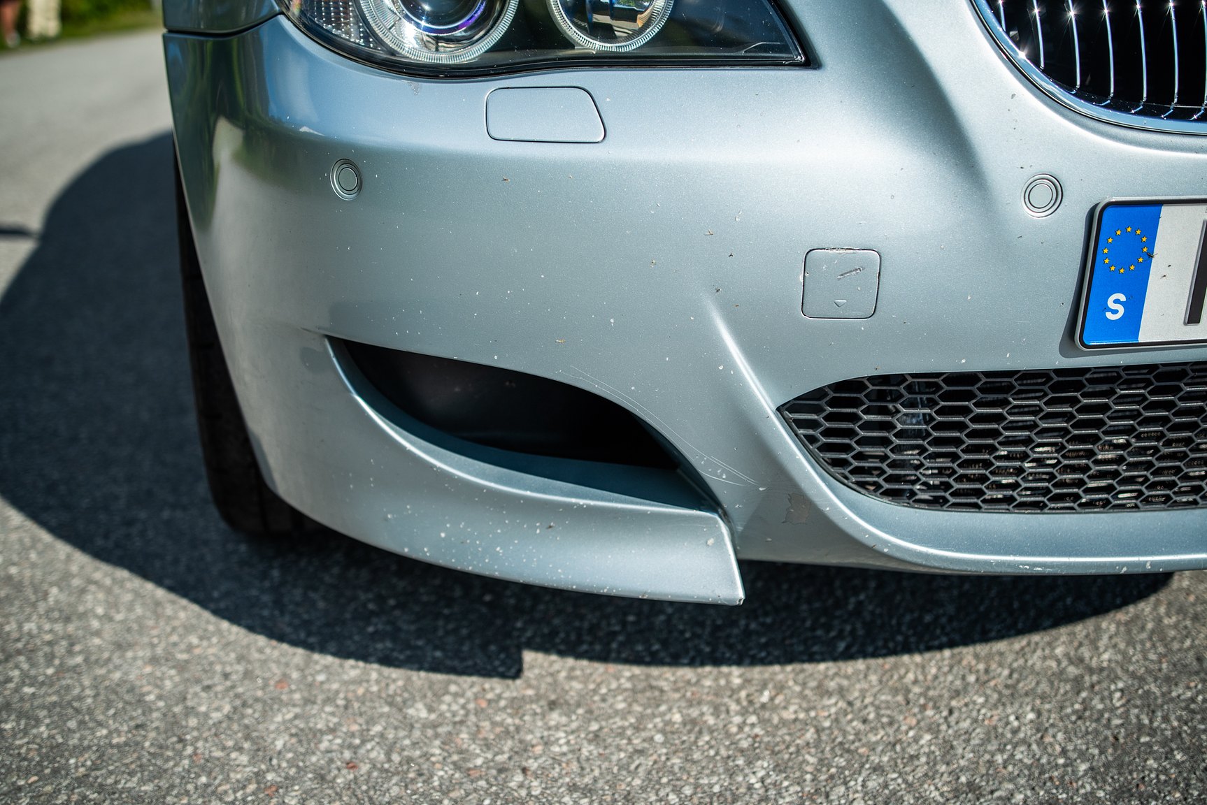 Exterior image of 2006 BMW E60 M5