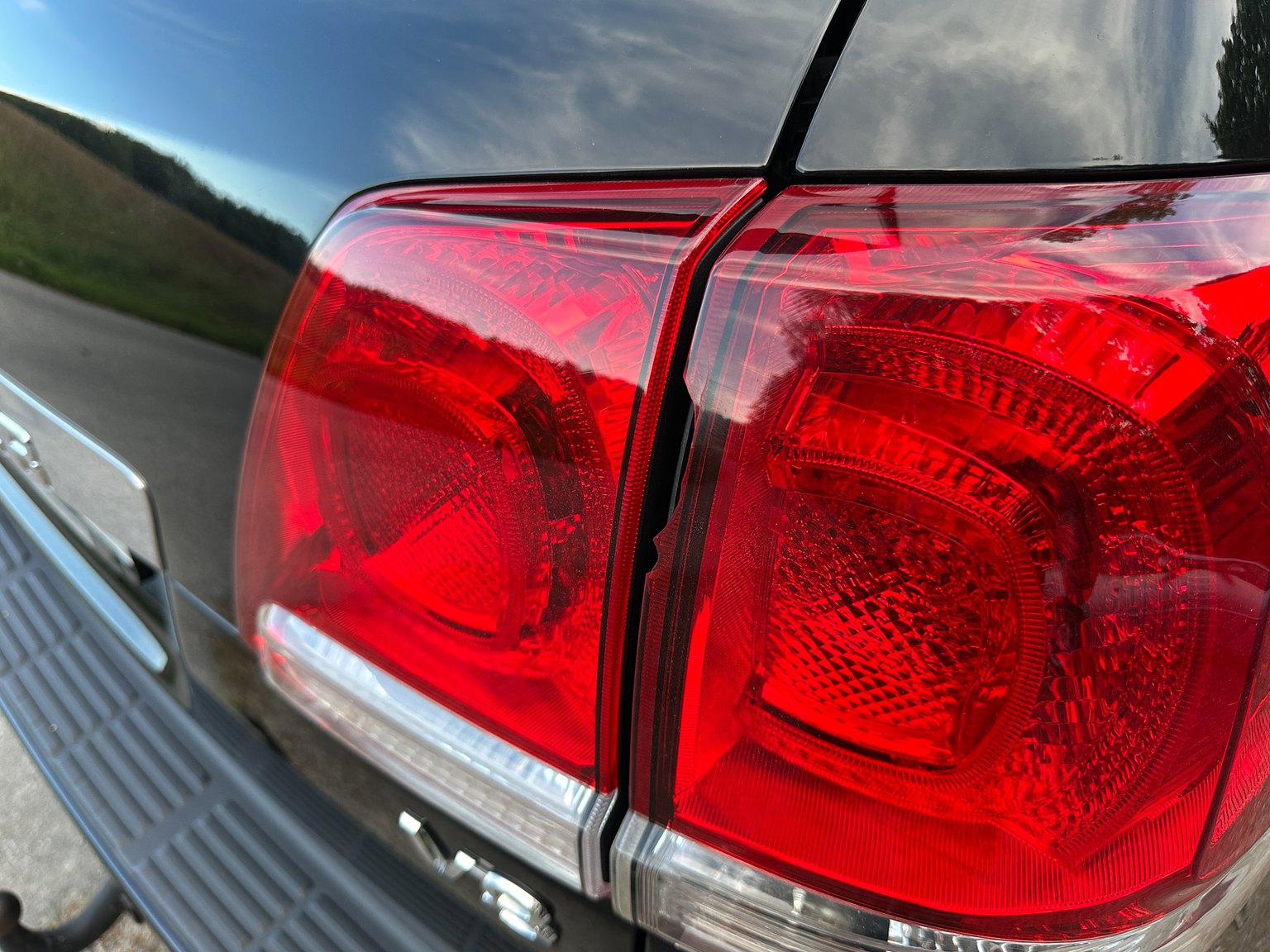 Exterior image of 2008 Toyota Land Cruiser 4.5 4WD V8