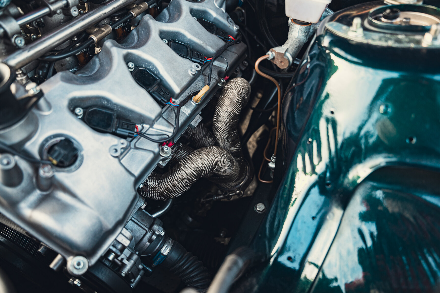 Image of 1980 VOLVO 240 V8 mechanics