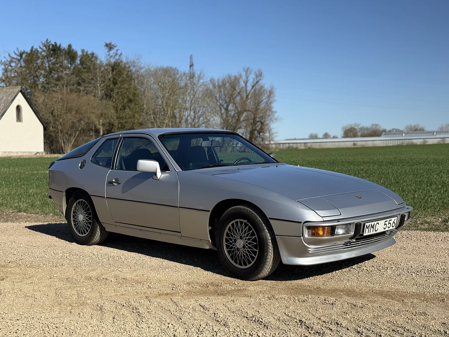 Aussenfoto 1979 Porsche 924  (2)
