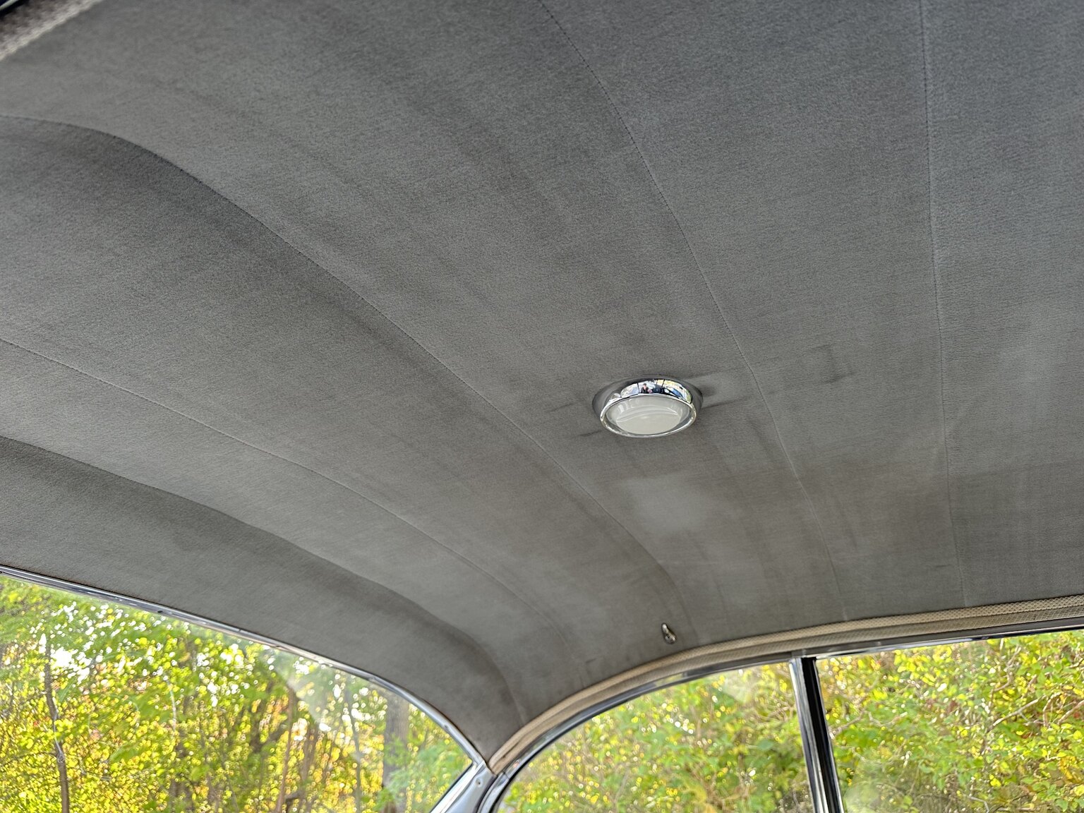 Interior image of 1957 Chevrolet Two-Ten Restomod (30)