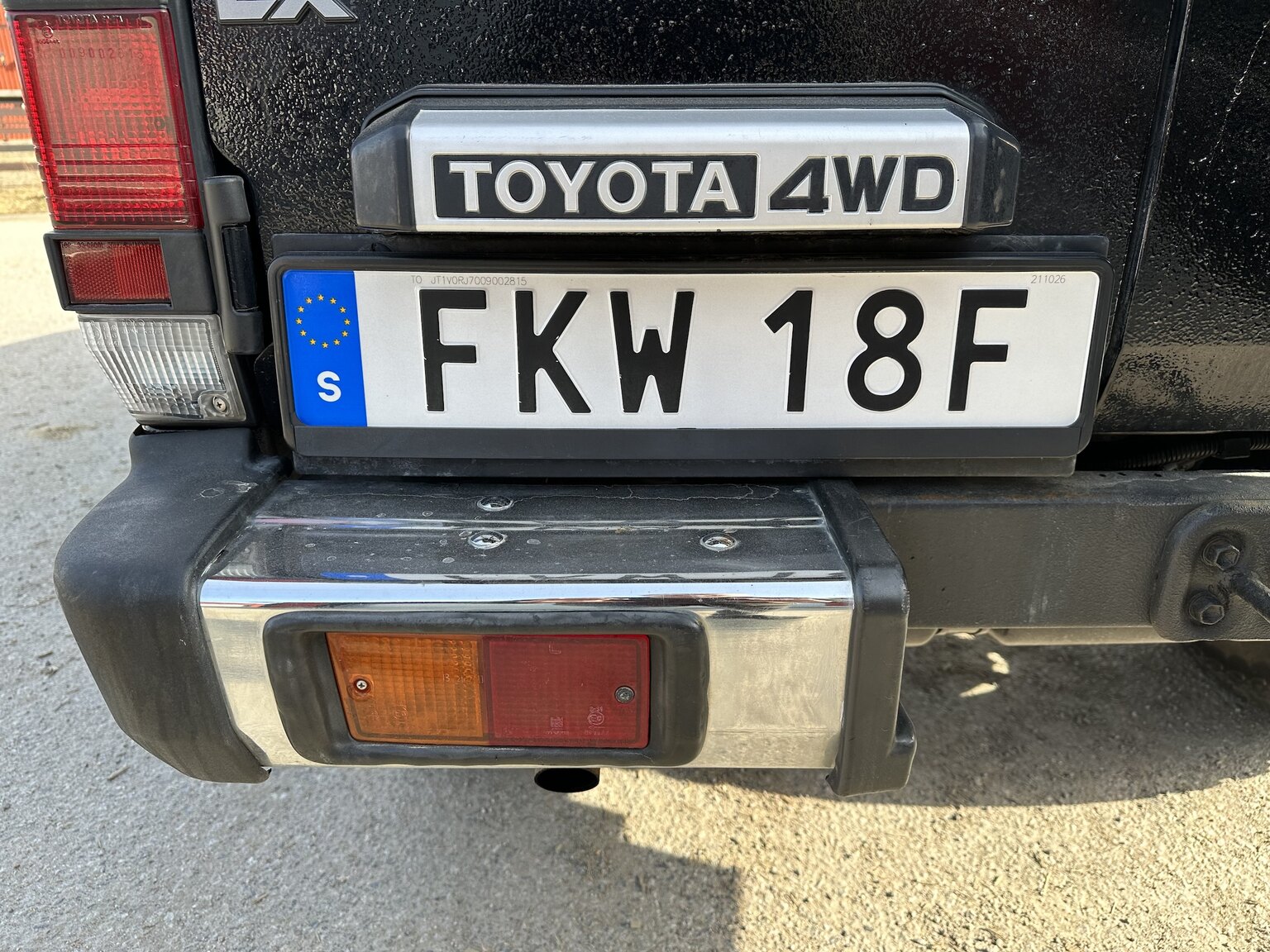 Exterior image of 1993 Toyota Land Cruiser Serie 70