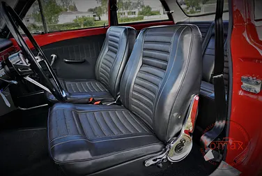 #<Image:0x00007fa86db7f8c8>