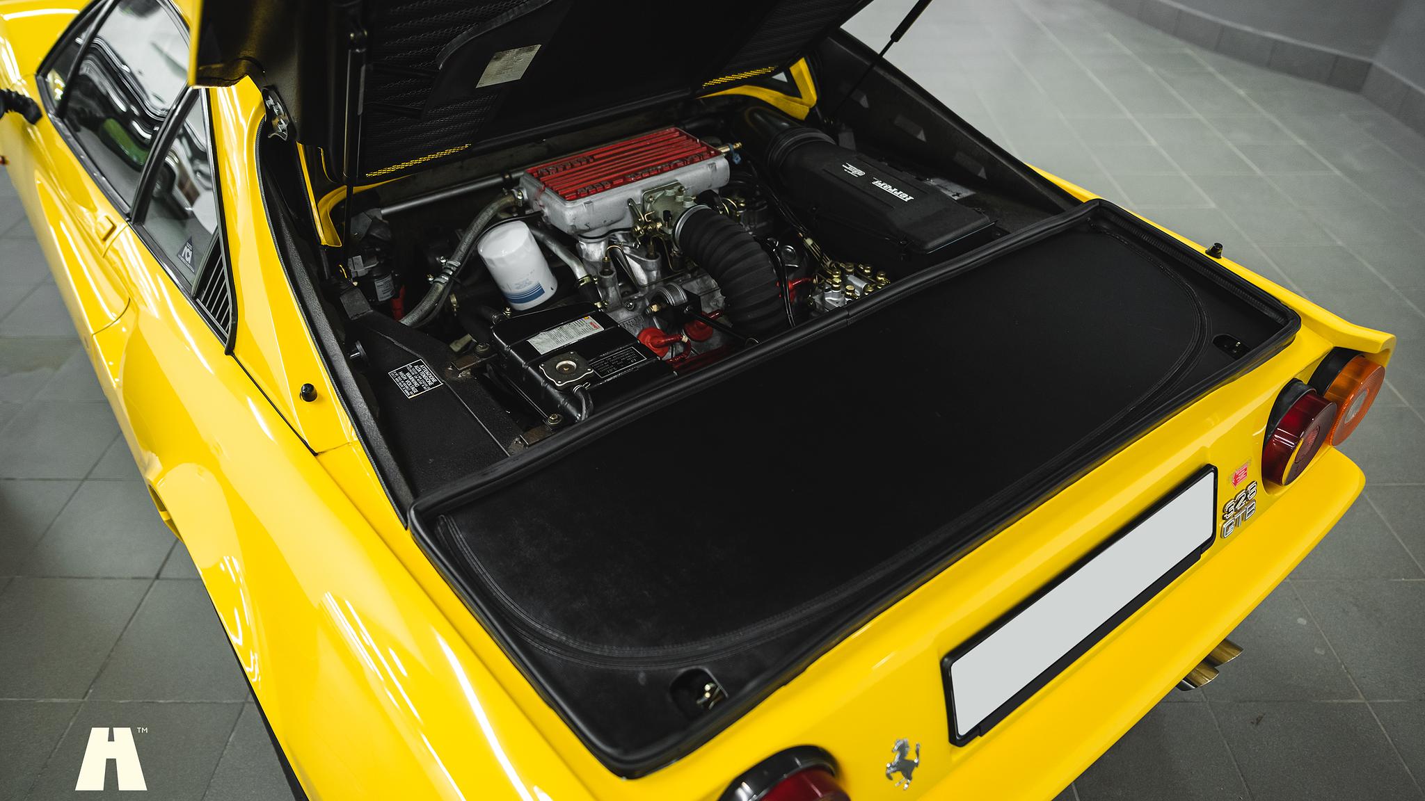 Image of 1986 Ferrari 328 GTB mechanics