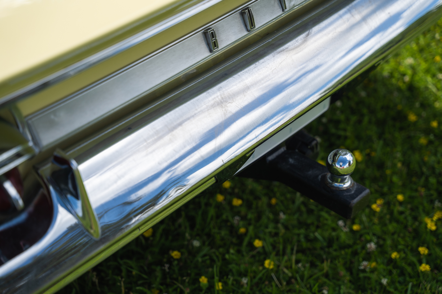 Exteriörbild på 1961 Buick Electra 225 cab