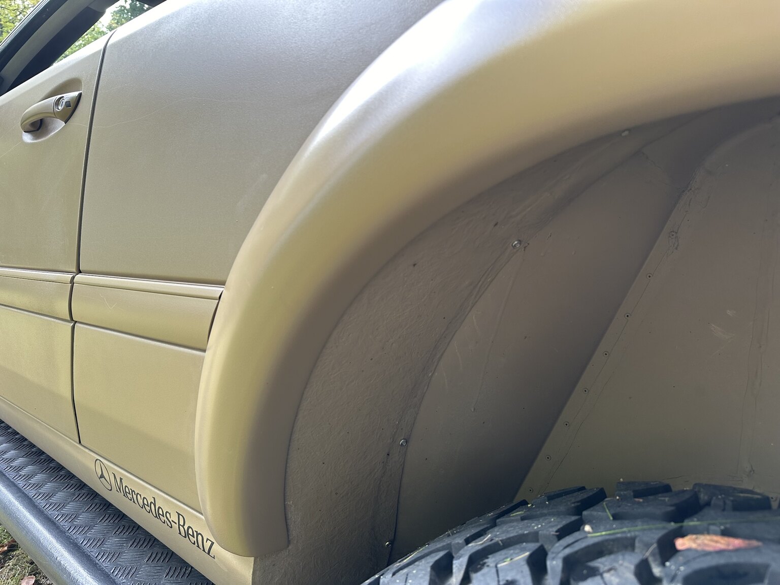 Exteriörbild på 2001 Mercedes-Benz CL600/ML 55 AMG