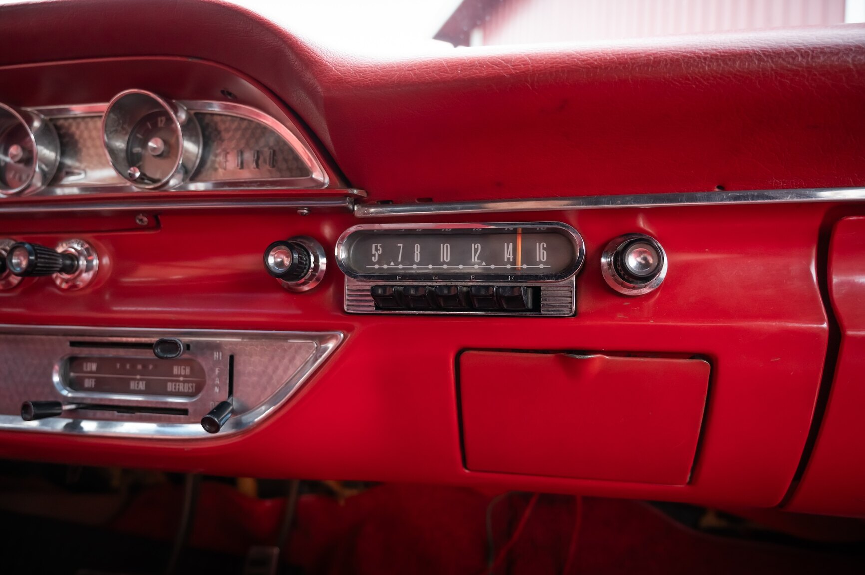 Innenraumfoto von 1962 Ford Galaxie 500 Sunliner