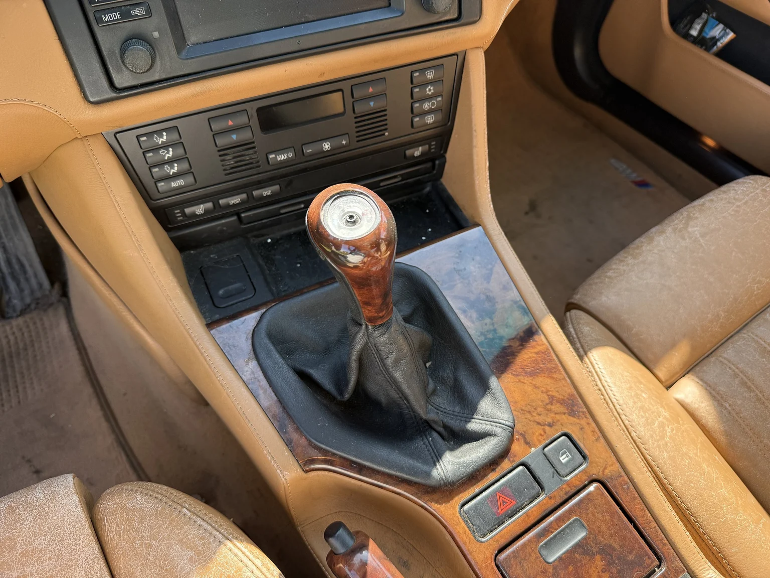 Innenraumfoto von 2001 BMW M5 E39 LCI (24)
