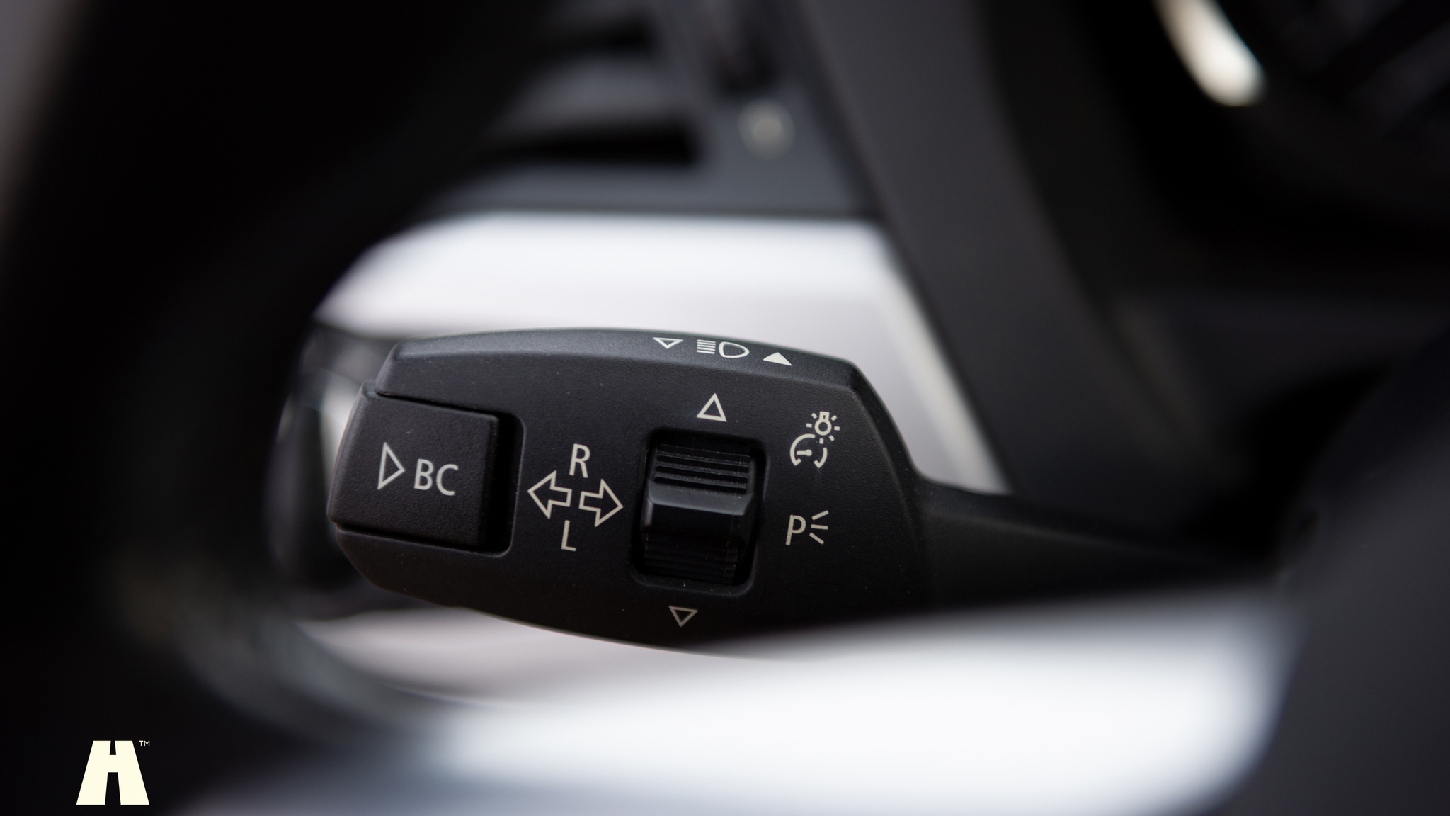 Interior image of 2009 BMW Z4 S-Drive23i (17)