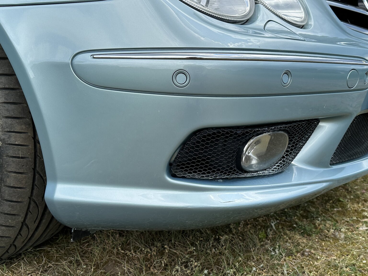 Exterior image of 2003 Mercedes CLK 500 (31)