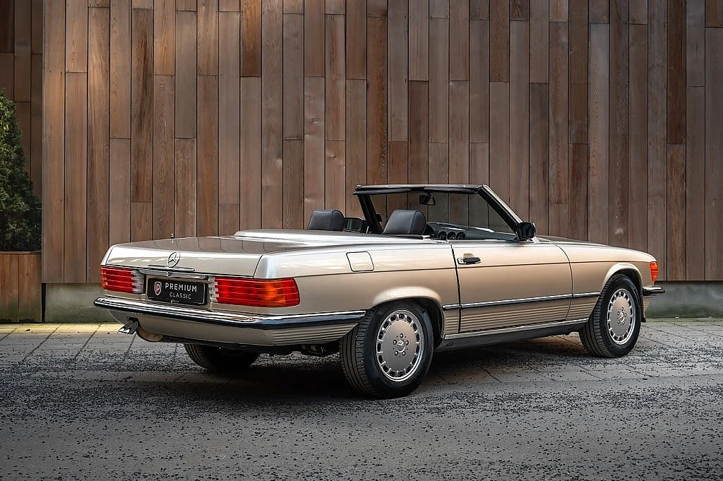 Bild von 1987 Mercedes-Benz 560SL (10)