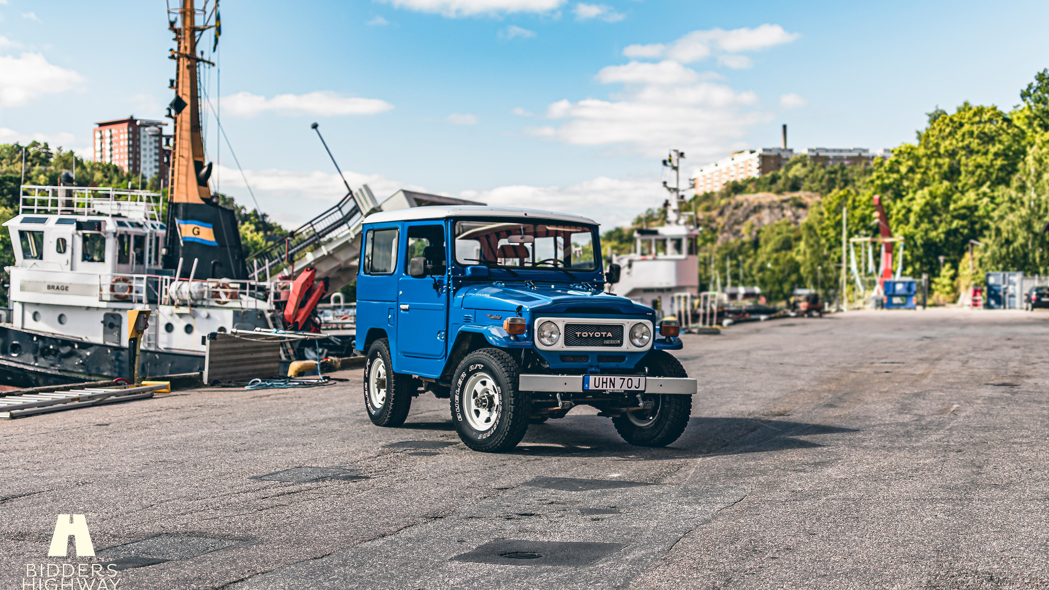 Exterior image of 1984 Toyota Land Cruiser BJ42