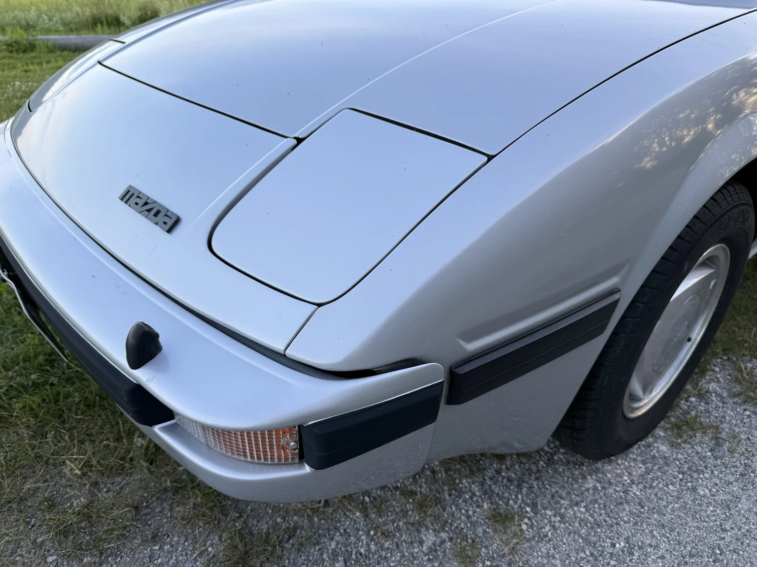 Aussenfoto 1983 Mazda RX-7 (22)
