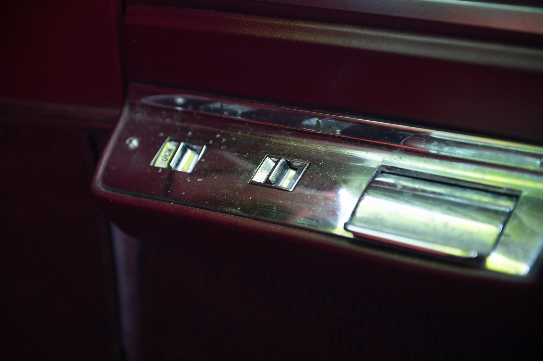 Interior image of 1968 Oldsmobile Toronado (20)