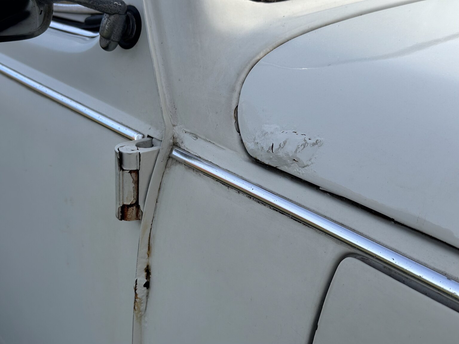 Exterior image of 1971 Volkswagen Beetle 1302 S