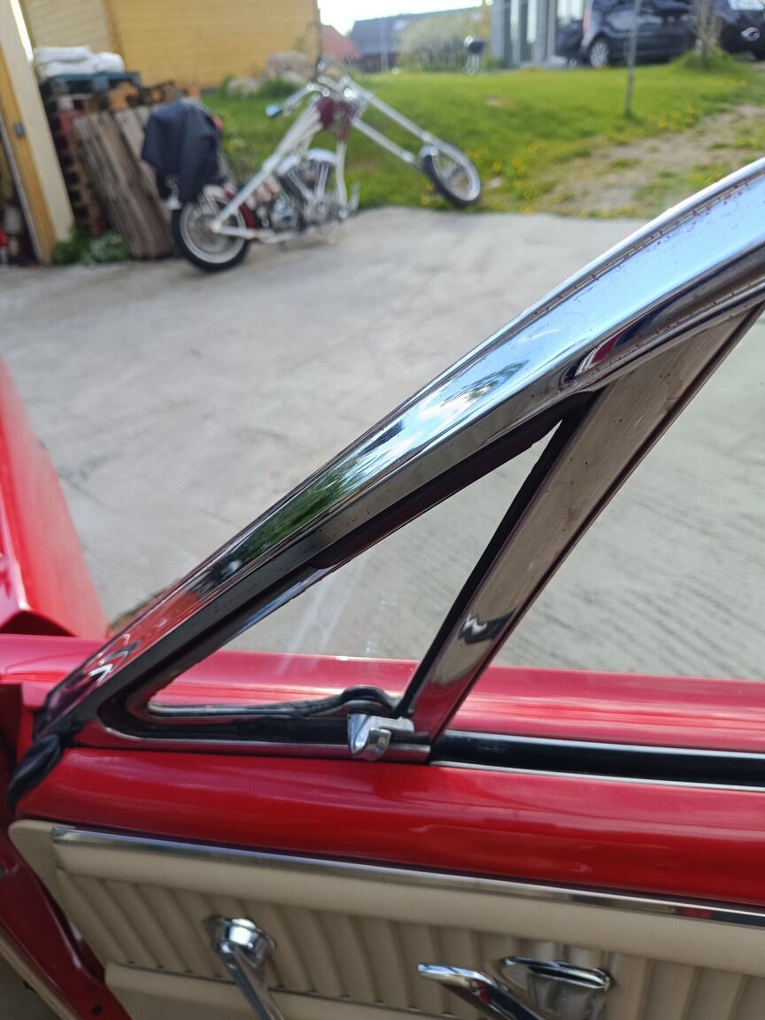 Interior image of 1966 Ford Mustang Hardtop 3.3 