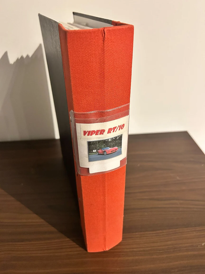 Documentation for 1994 Chrysler Viper (16)