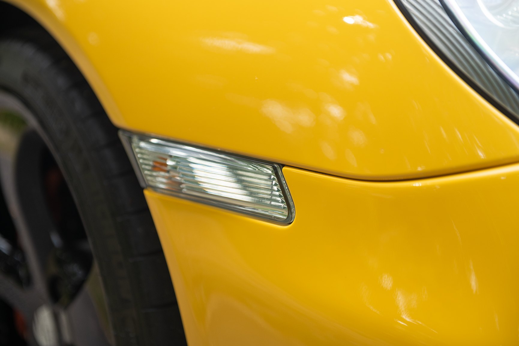 Exteriörbild på 2009 Porsche 911 Carrera (31)