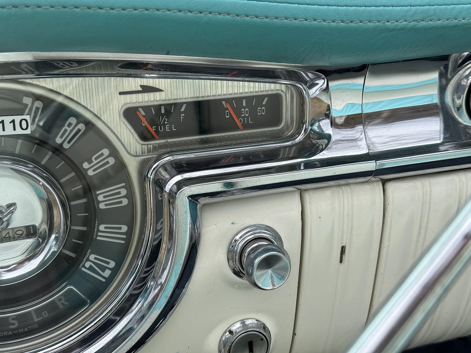 Innenraumfoto von 1955 Oldsmobile Super 88 (6)