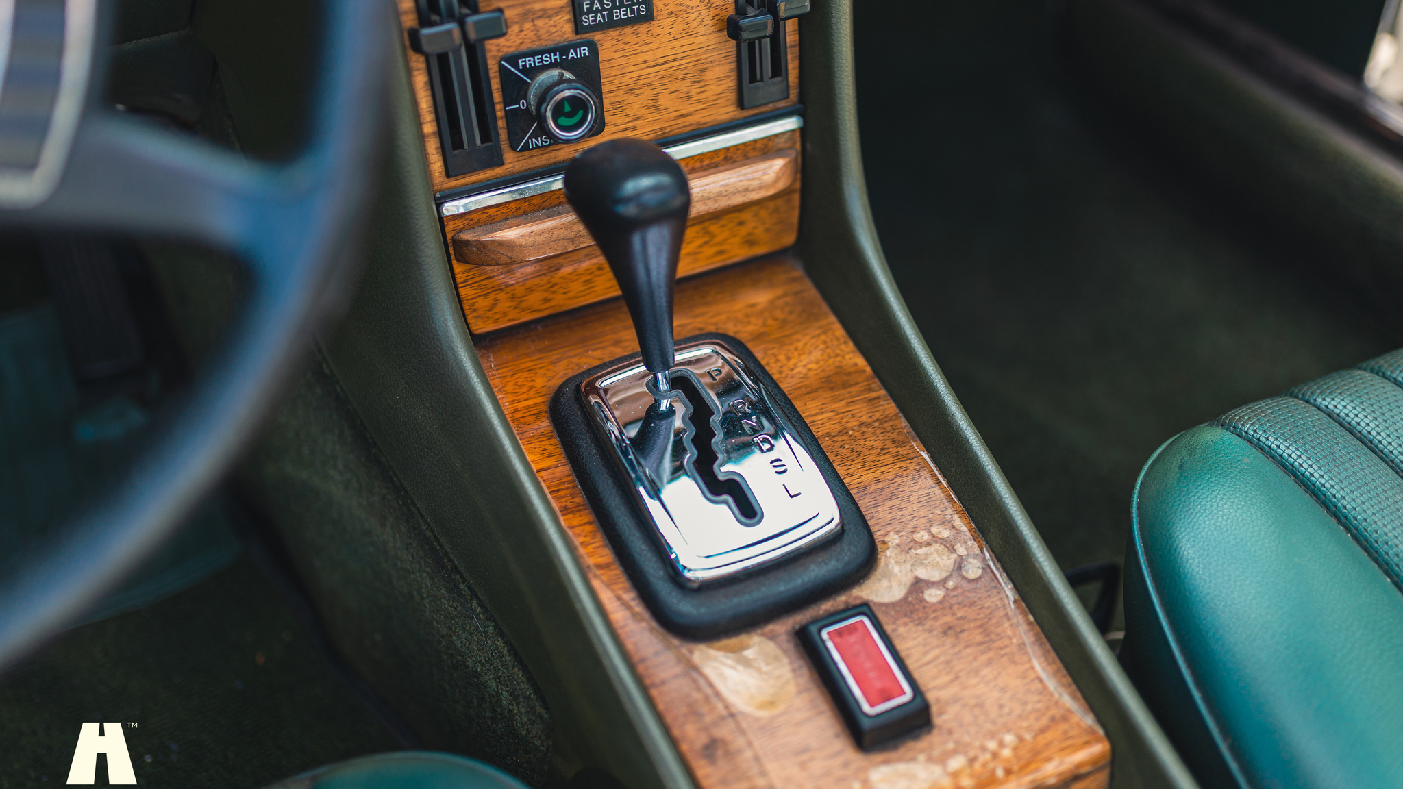 Innenraumfoto von 1972 Mercedes-Benz 350 SL (24)