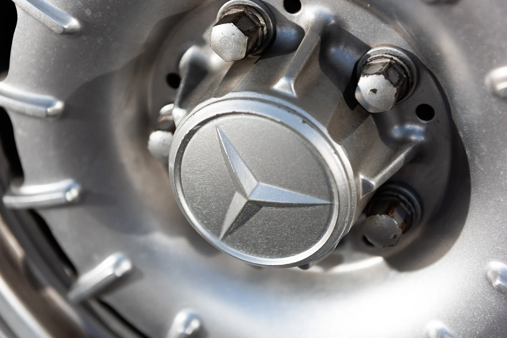 Aussenfoto 1975 Mercedes Benz 350 SL (64)
