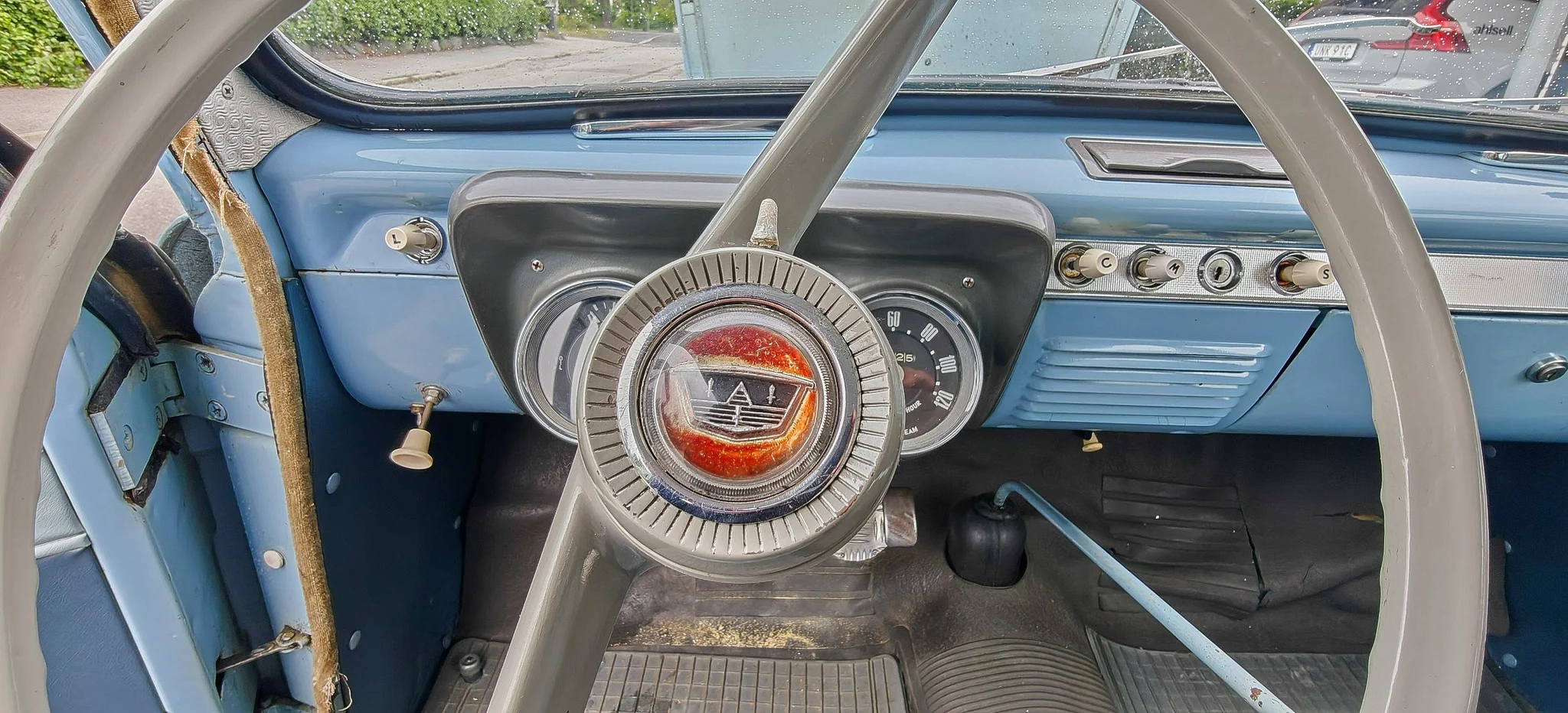 Innenraumfoto von 1958 Ford Anglia (6)