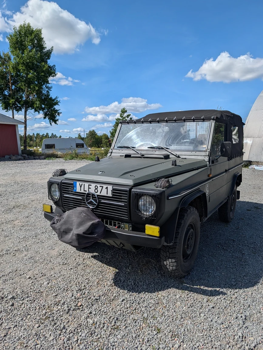 Aussenfoto 1987 Mercedes-Benz 240 GD 461 (1)