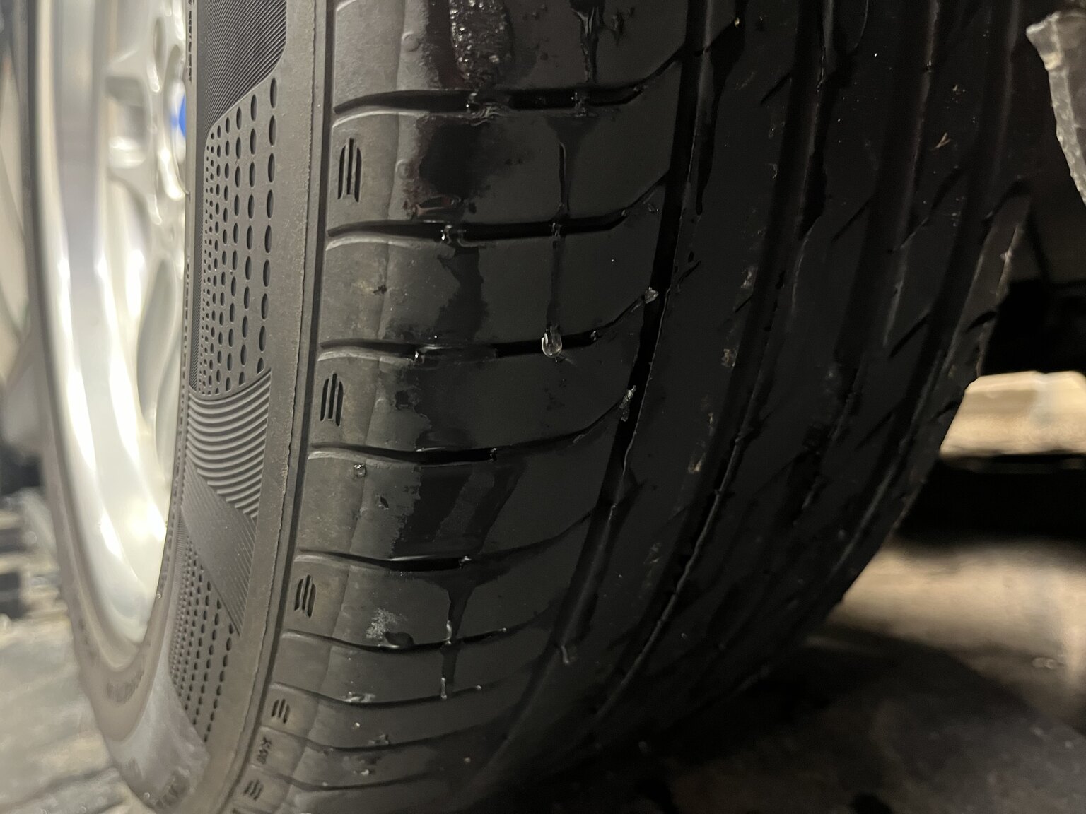 Exteriörbild på 1996 BMW 750IA