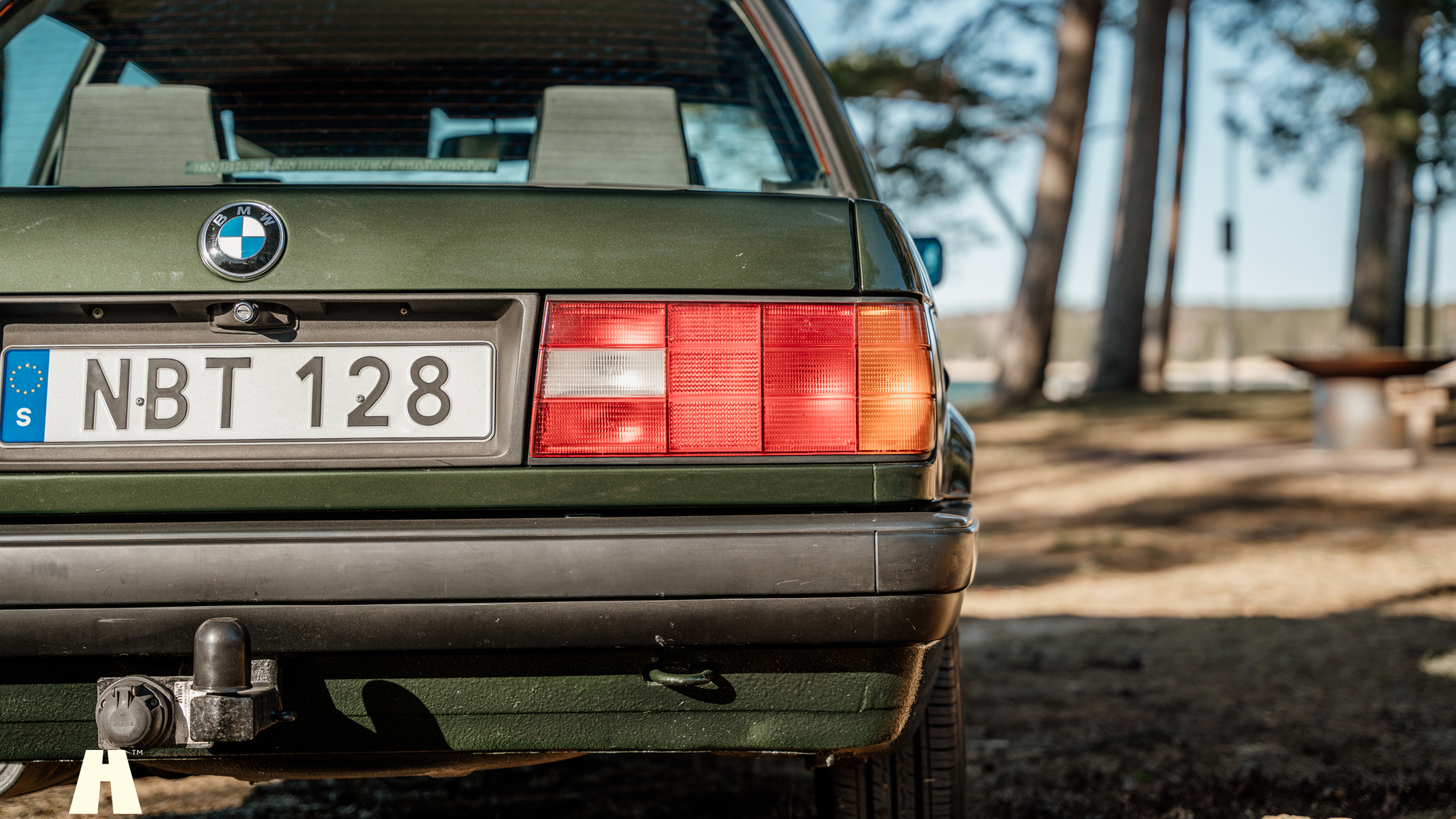 Exteriörbild på 1988 BMW 325 Coupé (15)