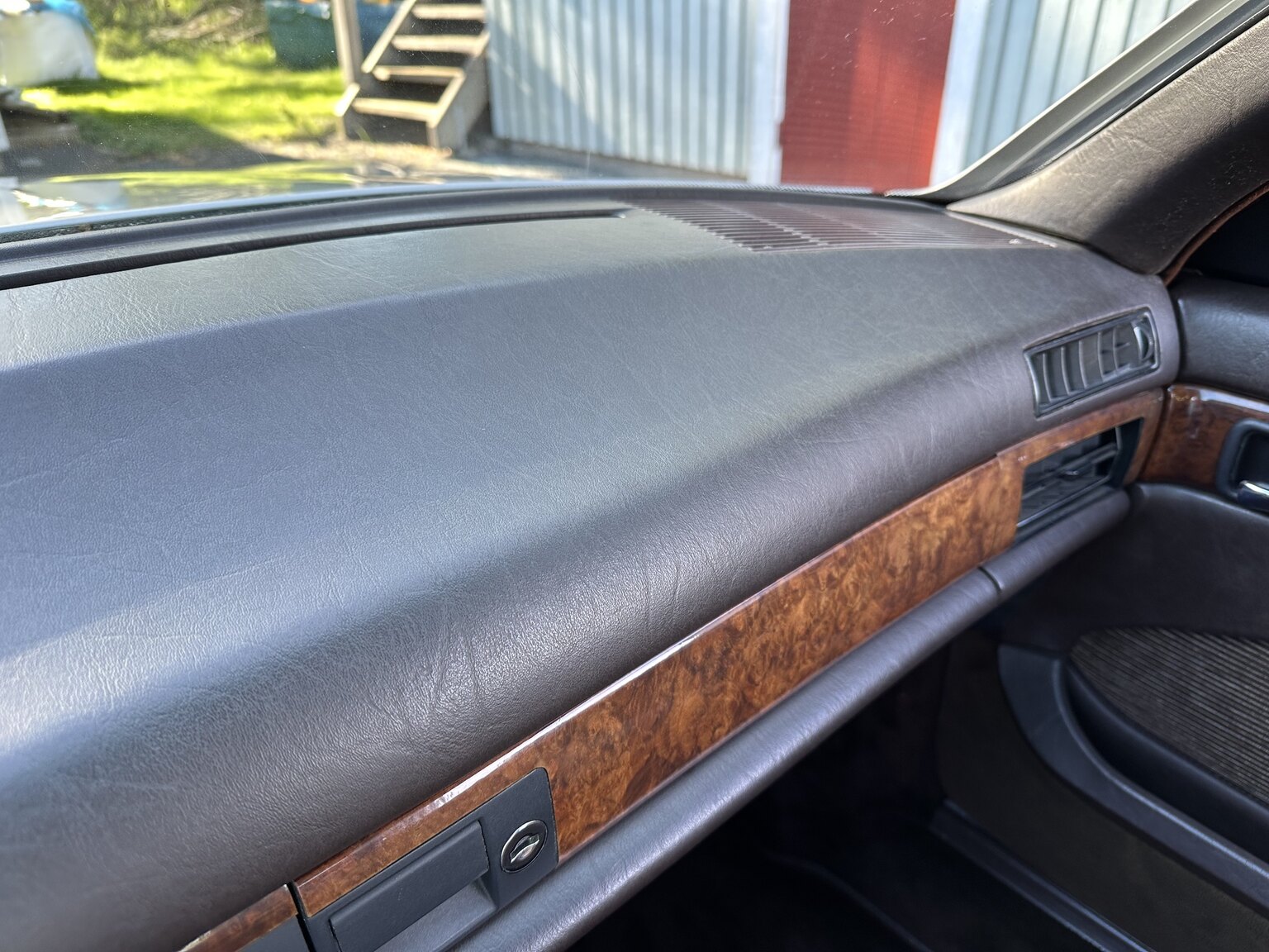 Innenraumfoto von 1986 Mercedes-Benz 500 SEC (27)